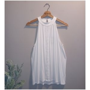 Cable & Gauge‎ Halter Sleeveless Top